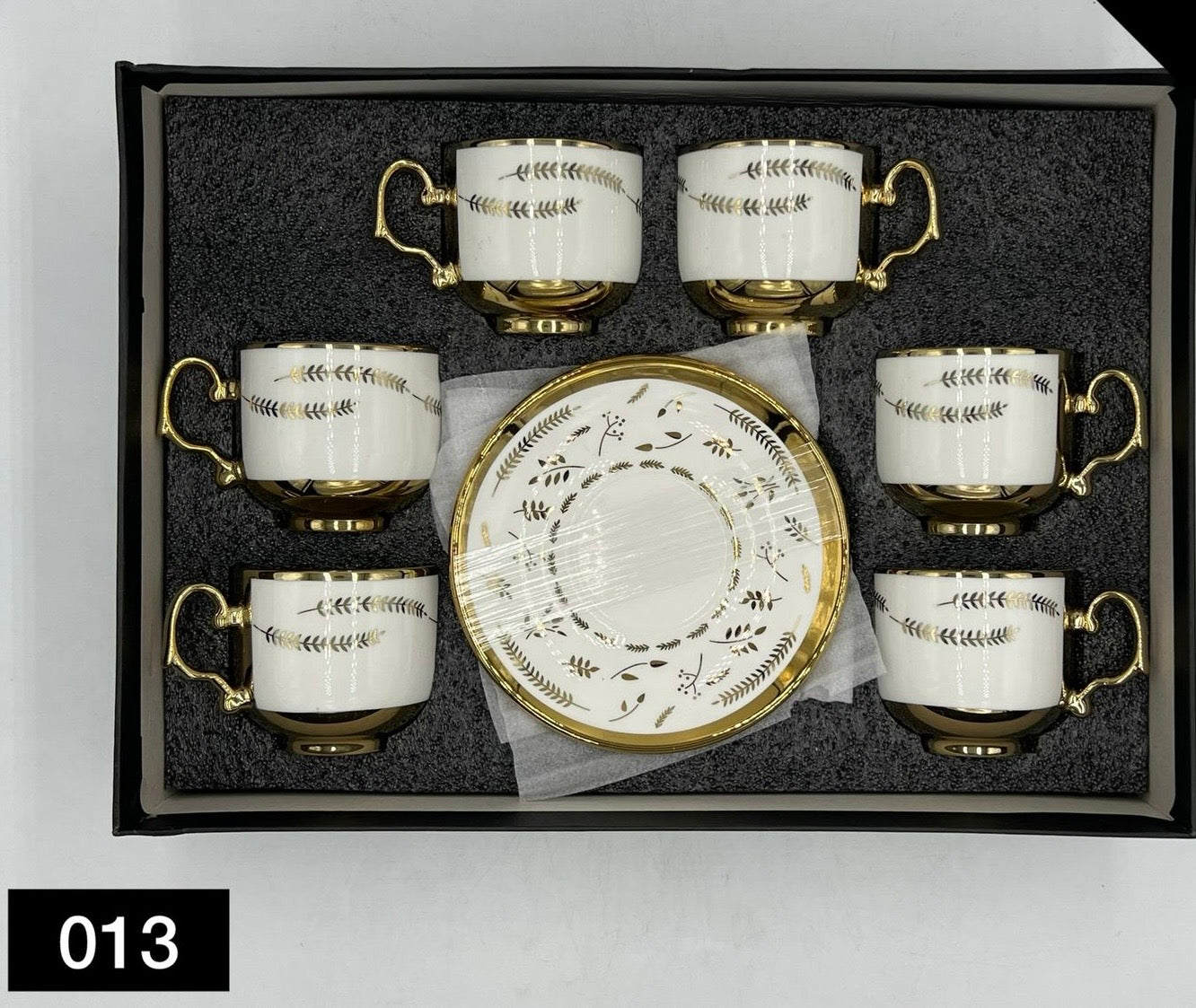 12 Pcs Cup & Saucers Set