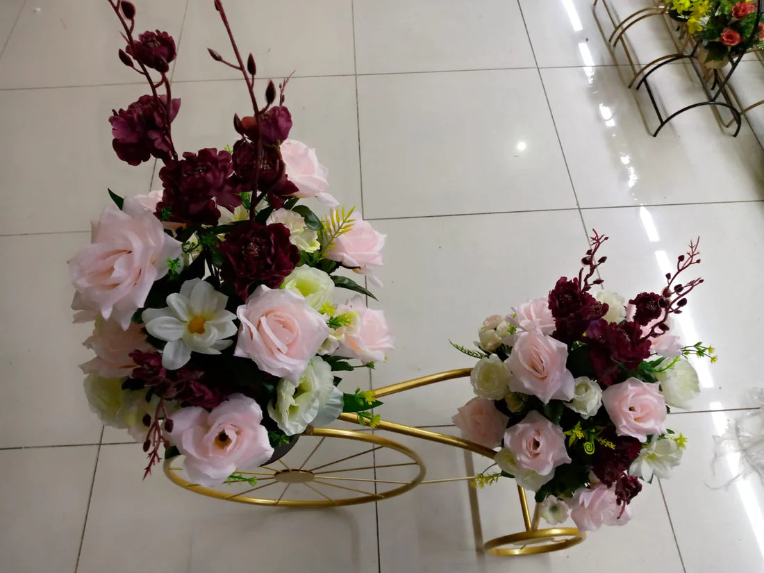 Electroplated Floor Cycle Stand Pot with Flower Arrangement