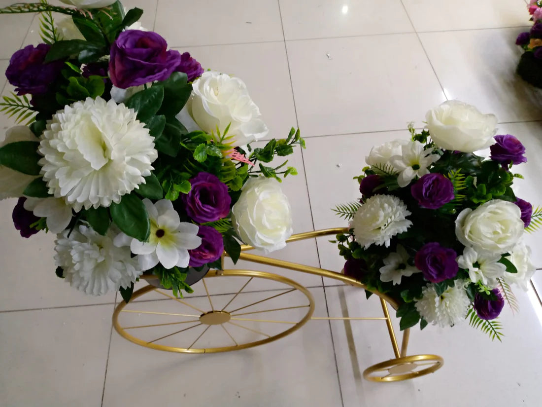 Electroplated Floor Cycle Stand Pot with Flower Arrangement