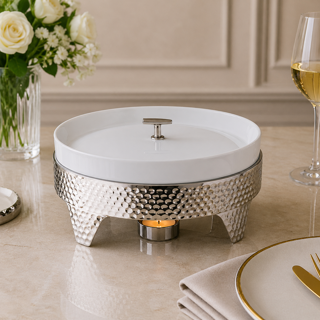Brilliant Compact 8-Inch Round Chafing Dish with Candle Stand