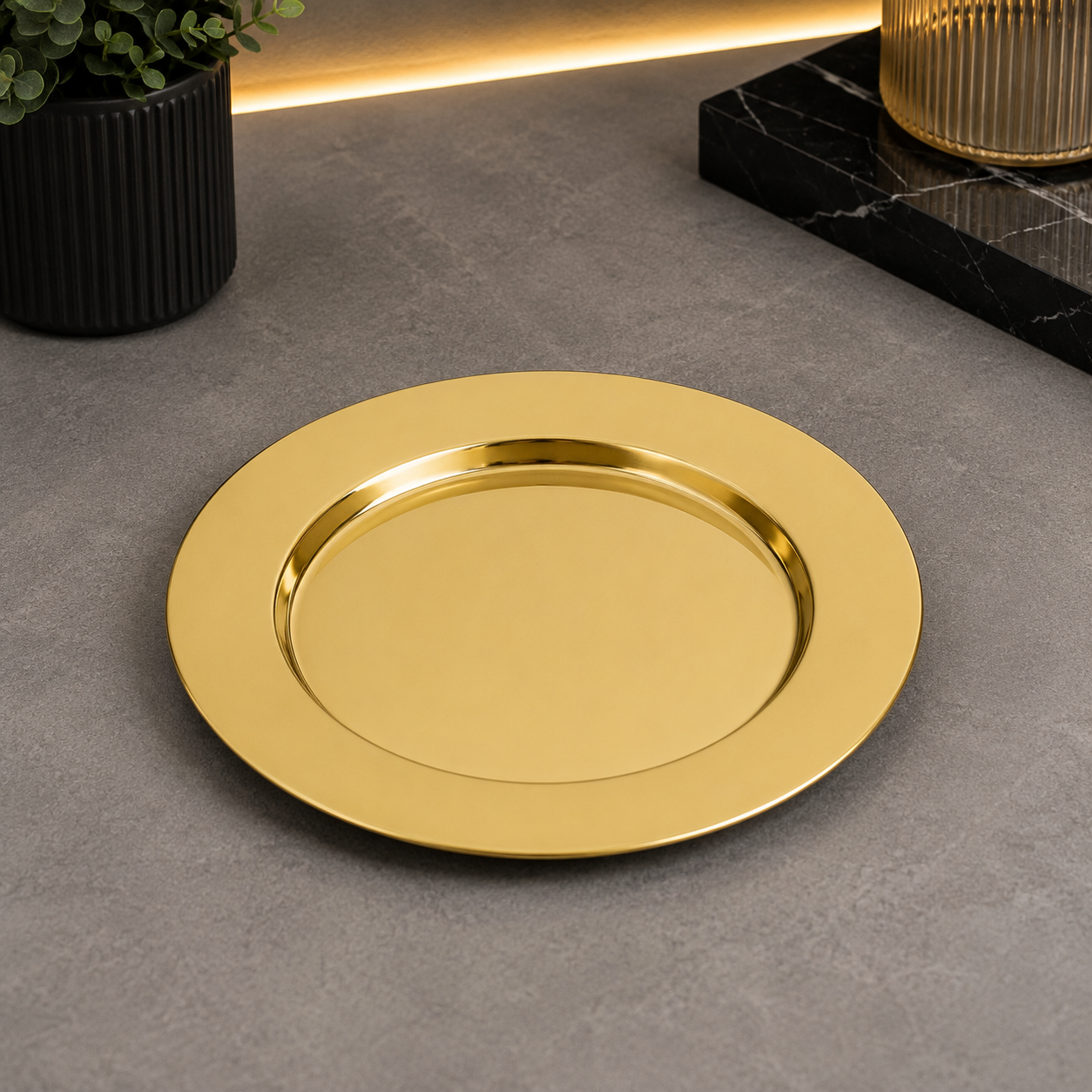 Luxury Golden Round Serving Plate – 22cm