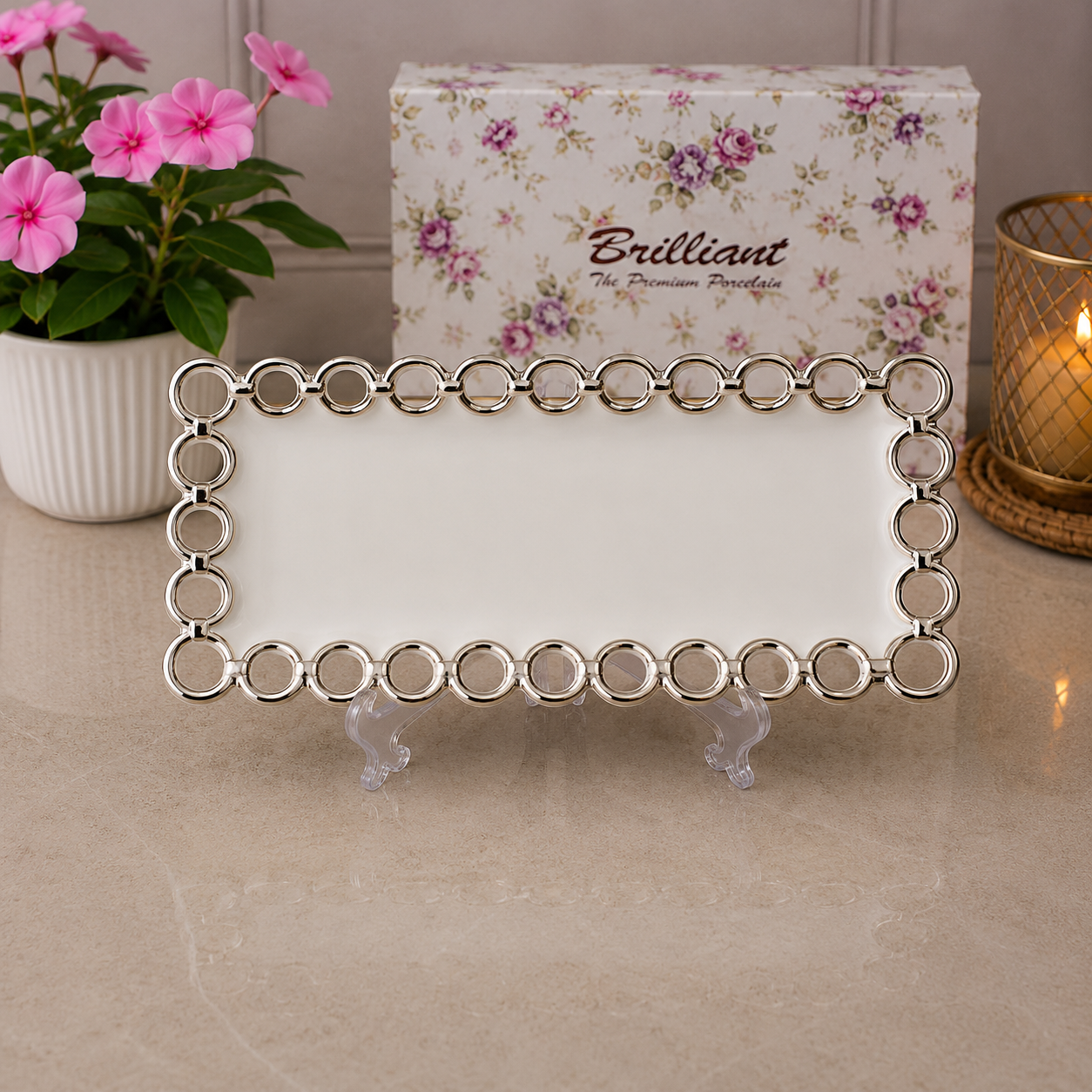 Brilliant Silver Circle Luxe 15" Rectangular Ceramic Plate