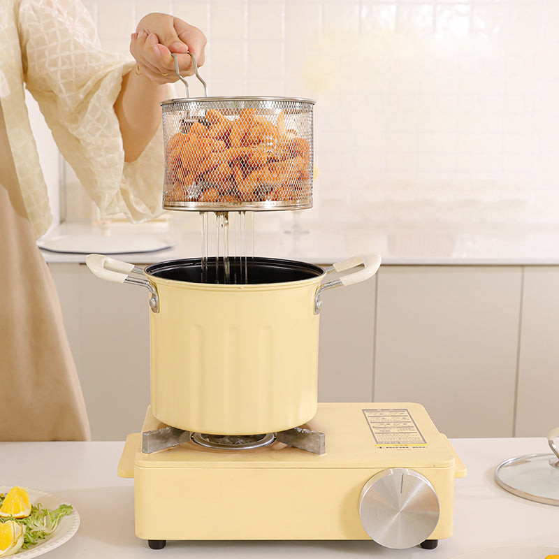 Deep Fryer With Strainer