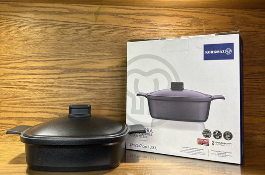 KORKMAZ Square Cast Iron Casserole 26 x 26 x 7 cm “Casterra”