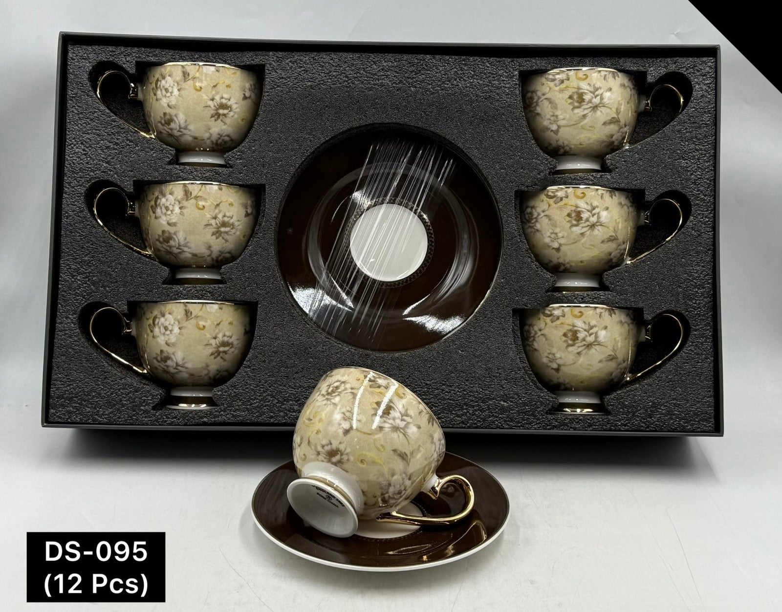 12 Pcs Cup & Saucers Set