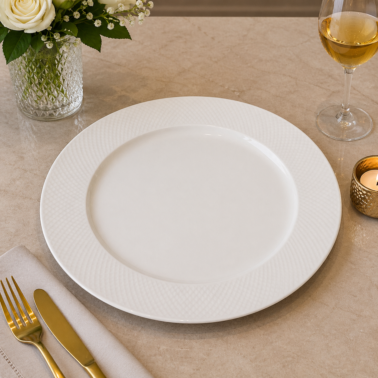 Brilliant Classic 10.25-Inch Round