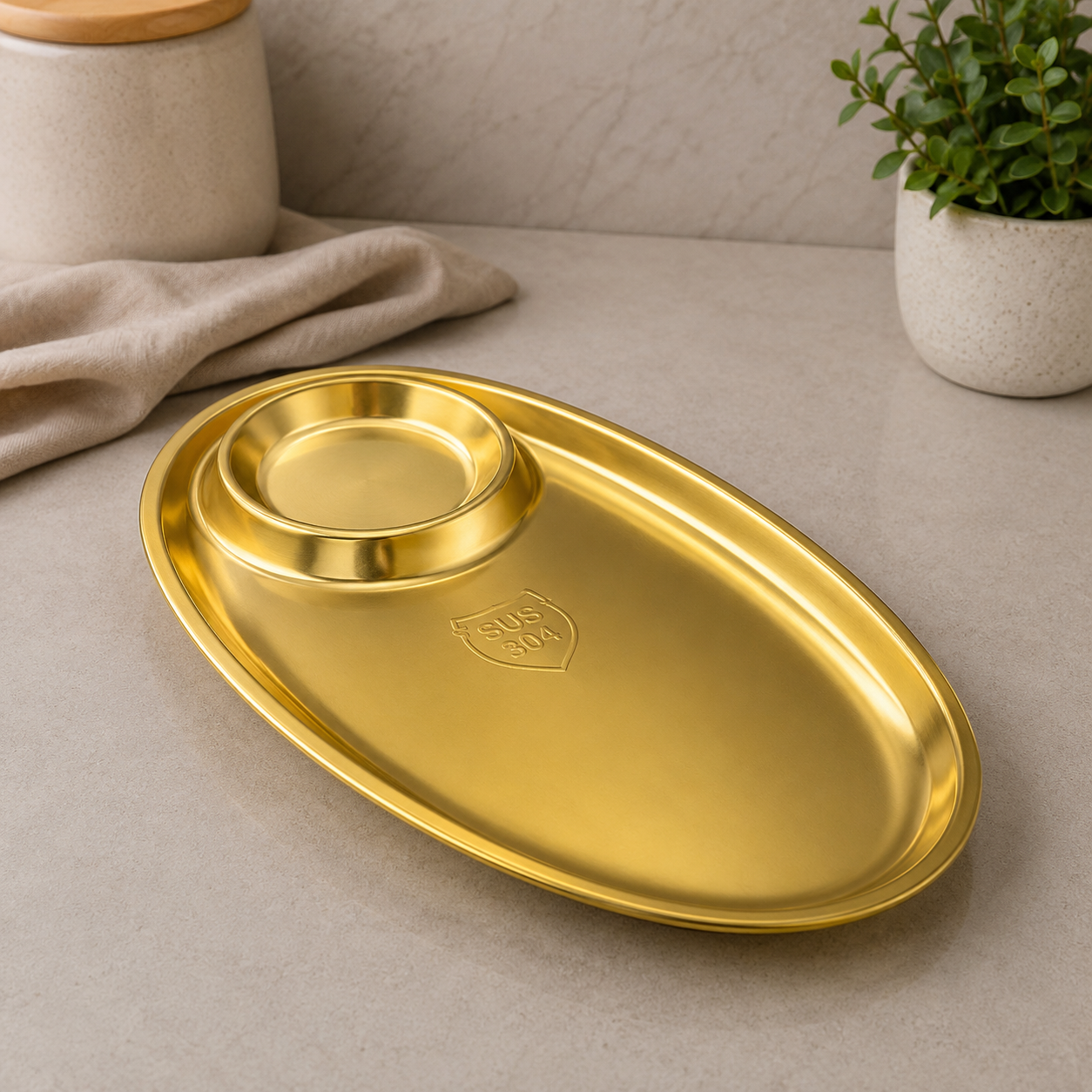 Premium Oval Snack Plate – 27.5 × 13.5cm Gold Finish