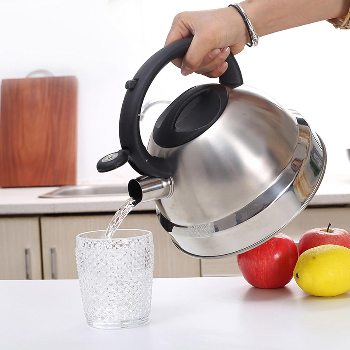 3.5 LTR STAINLESS STEEL WHISTLING KETTLE